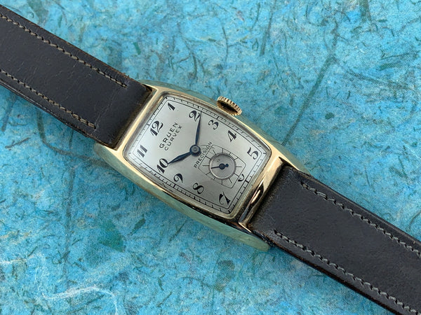 Vintage Gruen Curvex 14K Yellow Gold - Main Image